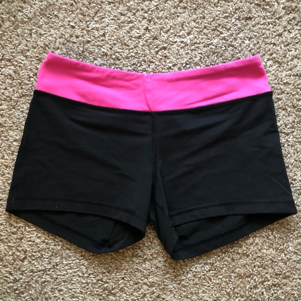 Ivivva Reversible Booty Shorts - Picture 2 of 6